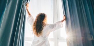 Are you getting enough daylight? Check your mood! getting enough daylight